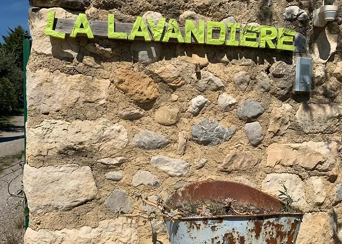 La Lavandiere Famille Amis Relais Motards Peyriac-de-Mer